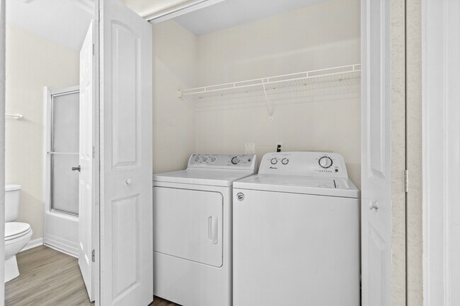 Building Photo - 1101 Linden Ln