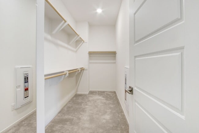 Building Photo - Tri-Level, Fully Loaded Home at The Resort in Rancho Cucamonga For Lease!