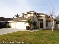 Building Photo - Well-appointed home in the Whelan Ranch co...