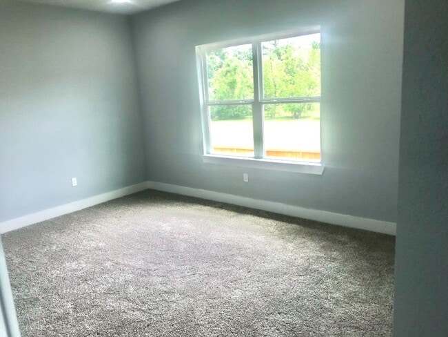 Building Photo - 1839 Dewalt St