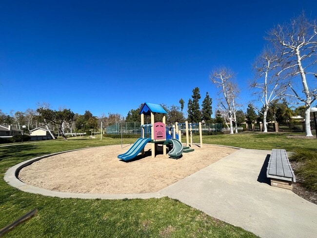 Building Photo - 5524 Pablo Rd