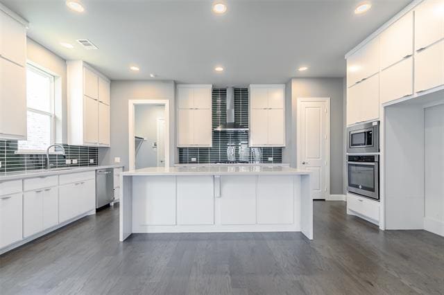 Building Photo - 8528 Pine Valley Dr