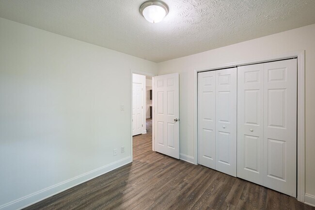 Building Photo - Updated Ranch on 1.6 Acres in Senoia. East Coweta Schools!