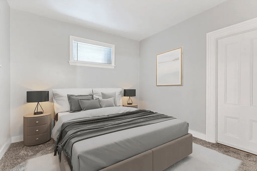 Building Photo - 1 Saint Charles St