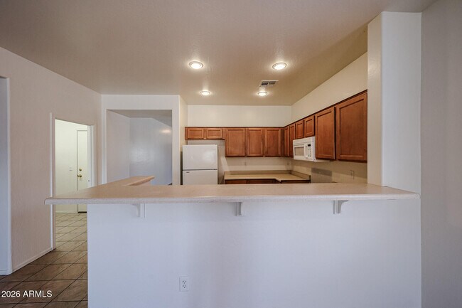 Building Photo - 6307 S 69th Glen