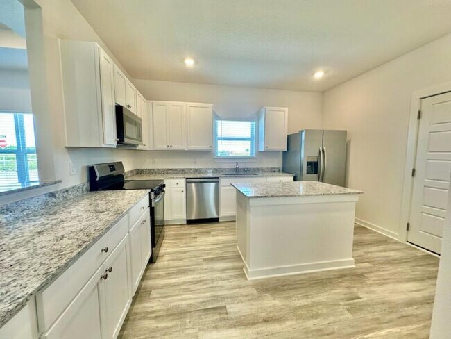 Building Photo - 494 Arrowwood Blvd