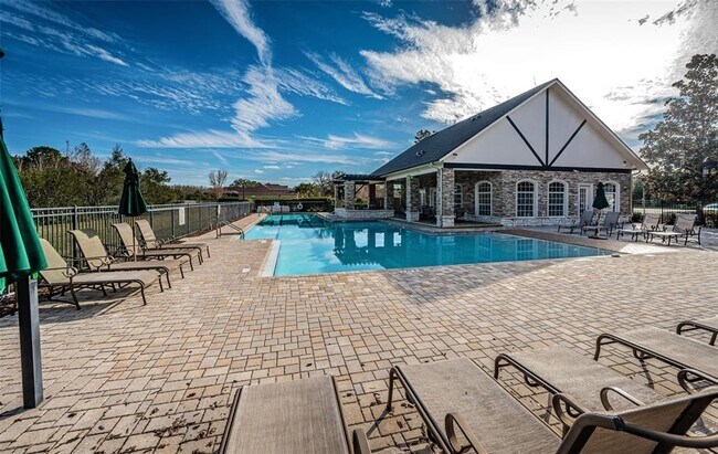 Building Photo - 3033 Stonegate Falls Dr