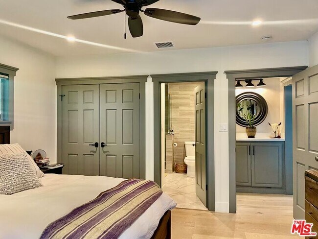 Building Photo - 12208 Laurel Terrace Dr