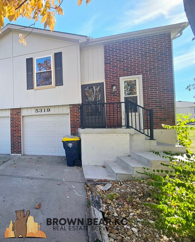 Building Photo - 5319 NW 87th St