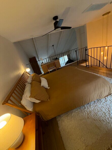 Building Photo - 1925 Alga Rd