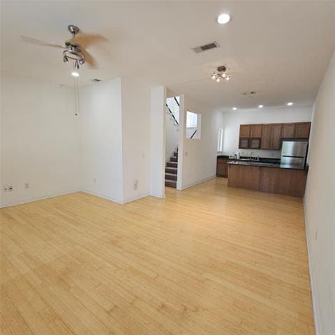Building Photo - 1722 Matilda St