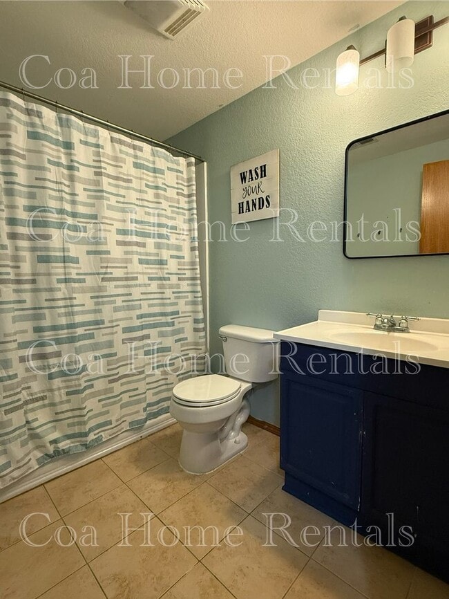 Building Photo - Great home in Derby Kansas