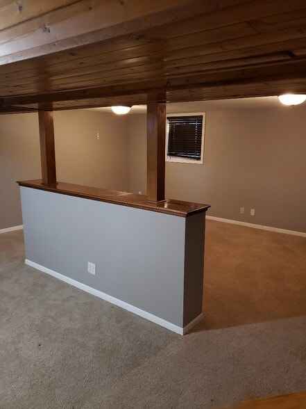 Building Photo - 2718 W 59th St