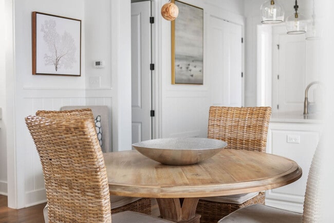 Building Photo - 80 East Royal Fern Way