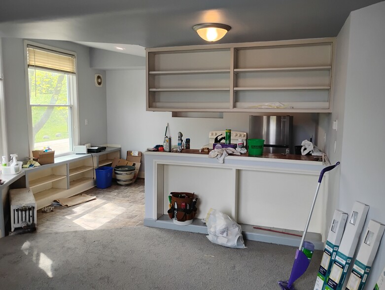 More storage under window seat - 2301-2303 W McKinley Ave