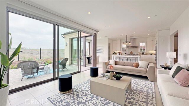 Building Photo - 236 Oceano