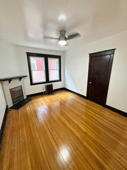 Bedroom 2 - 259 Gross St