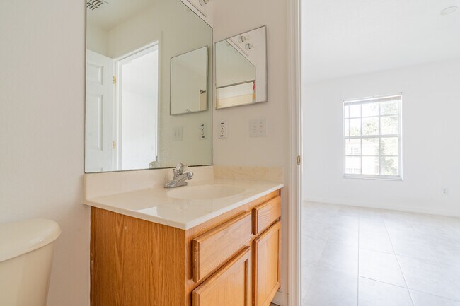 Building Photo - 2006 Fiesta Ridge Ct