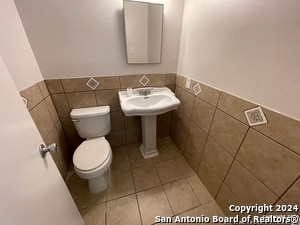 Building Photo - 9235 Ridge Post