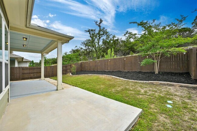 Building Photo - 286 Dayridge Dr