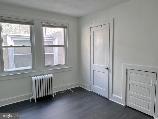 Building Photo - 411 Burmont Rd