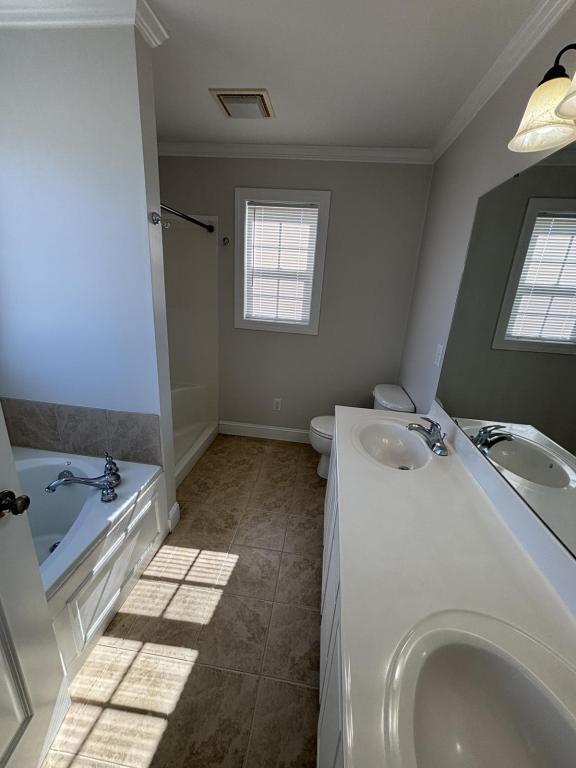 Building Photo - 531 Arden Ridge Dr