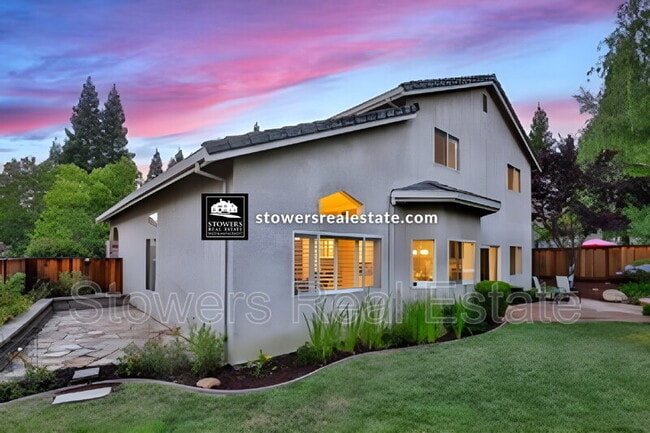 Building Photo - 441 Coventry Pl