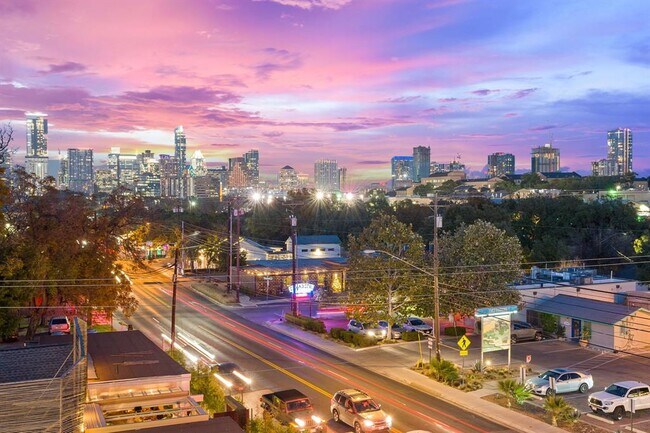 Building Photo - 1600 S 1st St