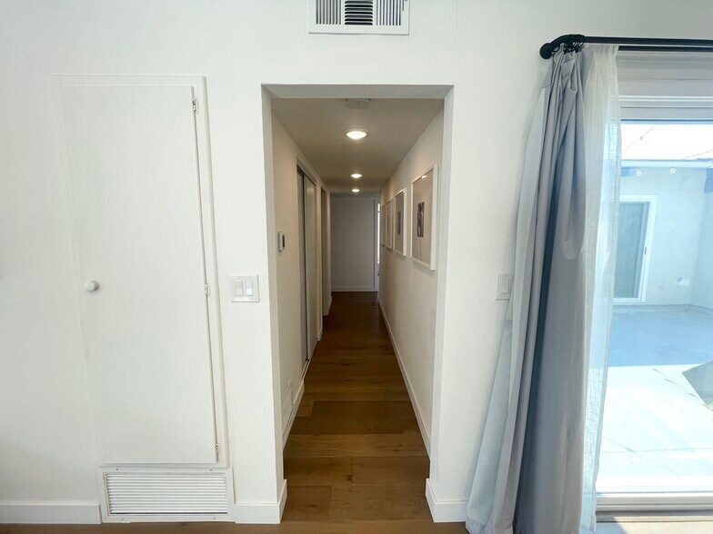 Building Photo - 8185 Cinderella Pl