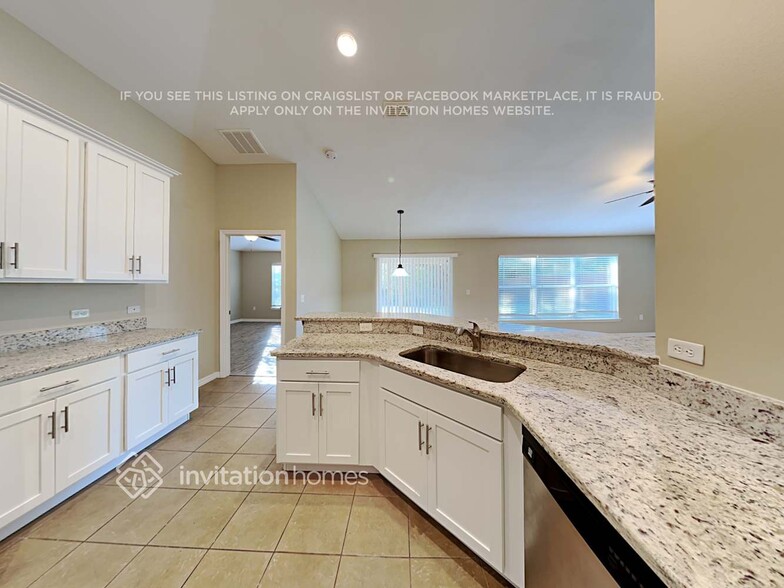 Building Photo - 3425 Heath Dr