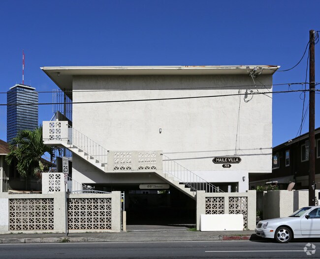 Building Photo - Maile Villa