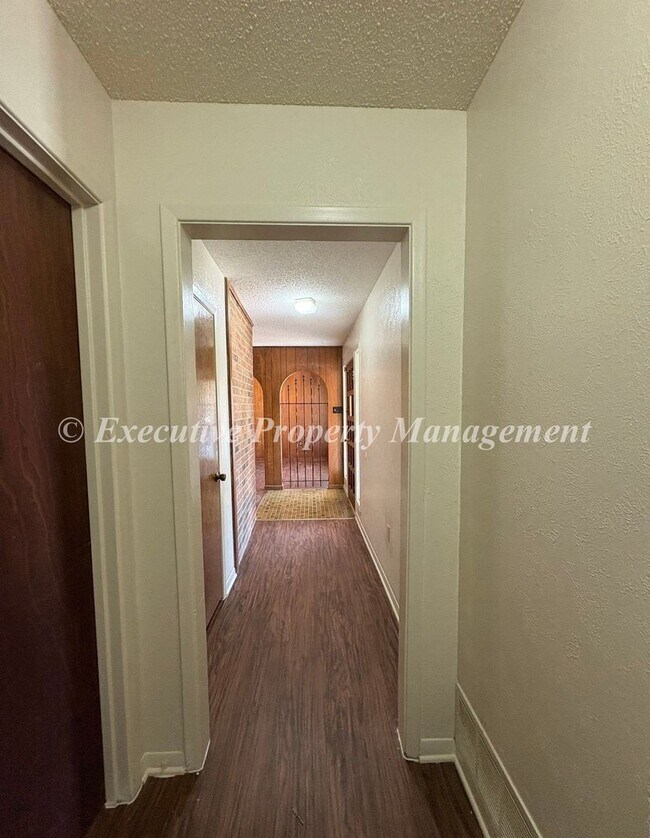 Building Photo - 7544 FM 2657