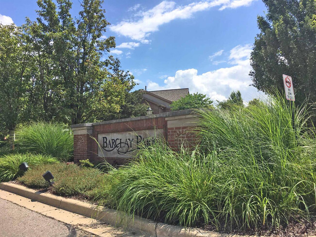 Building Photo - 2797 Barclay Way