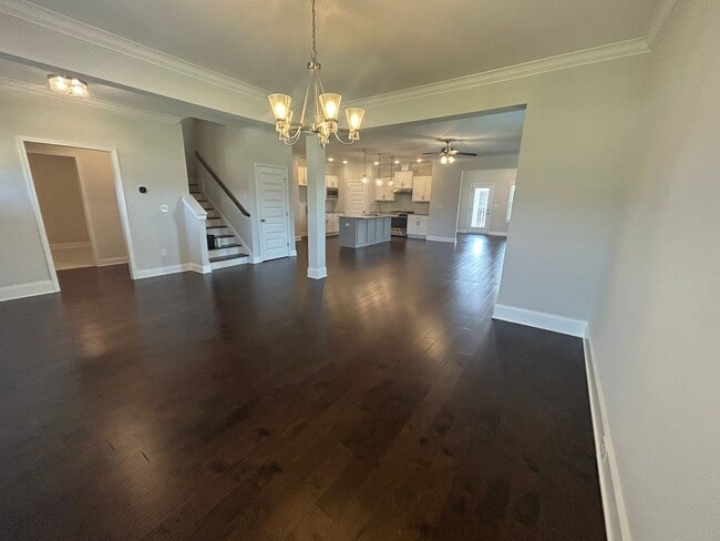 Building Photo - Beautiful 4BR Home in Athens with Bonus Room & Fenced Yard