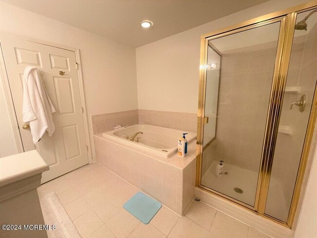 Building Photo - 73 Ironwood Ct