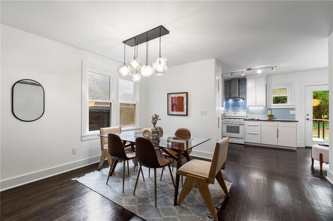 Building Photo - 830 Belgrade Ave NE