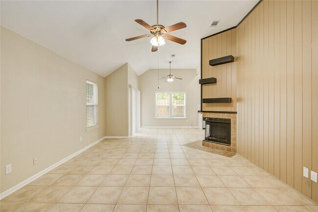 Building Photo - 5006 Westfield Village Dr