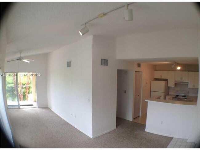 Building Photo - 2031 Renaissance Blvd