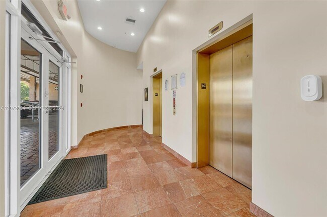 Building Photo - 5271 SW 8th St