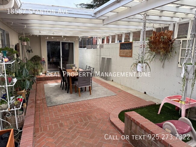 Building Photo - 18587 Stanton Ave