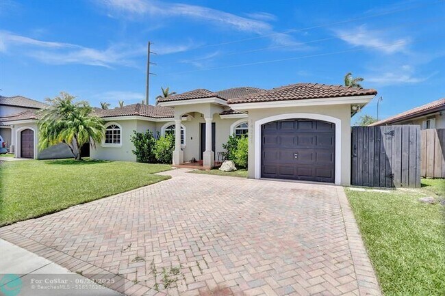 Building Photo - 14221 SW 160th Terrace