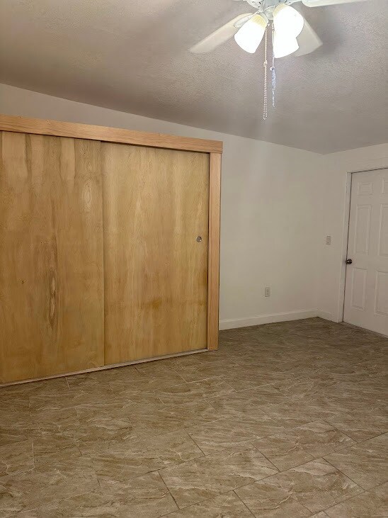 Building Photo - 3979 43rd Ave N