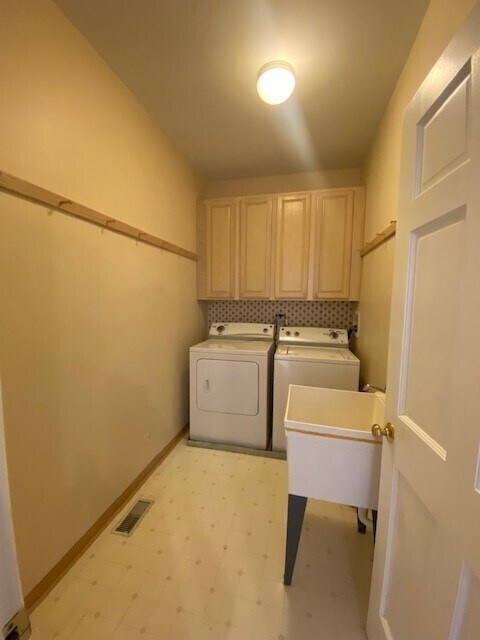 Building Photo - 1626 S Luther Ave