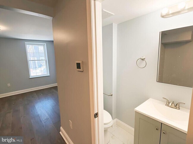 Building Photo - 47 S Carrollton Ave