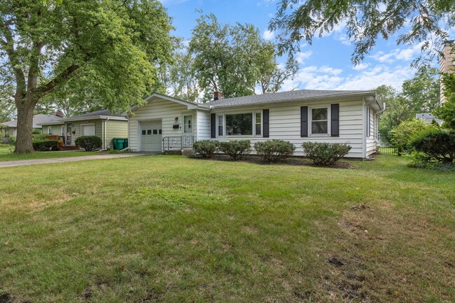 Building Photo - 1206 Campbell St