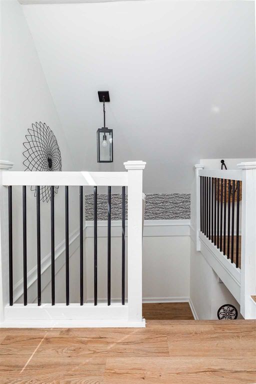 Building Photo - 48 Columbia St