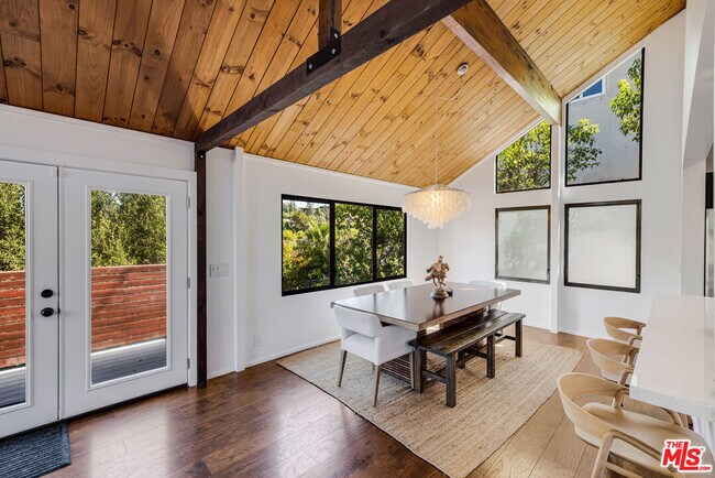 Building Photo - 29127 Triunfo Dr