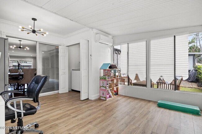 Building Photo - 36 A1A N