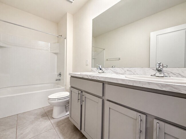 Building Photo - Family-Friendly lifestyle living in this 5Bedroom/3Bath spacious Odessa home!