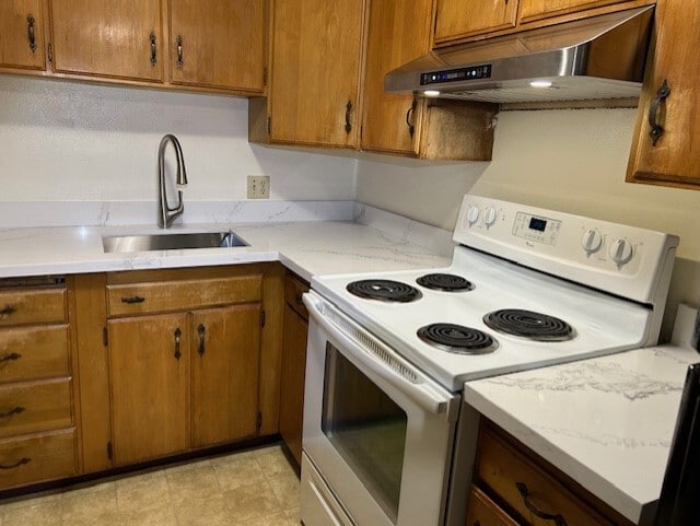 Kitchen - 9211 Woodlawn Ave N